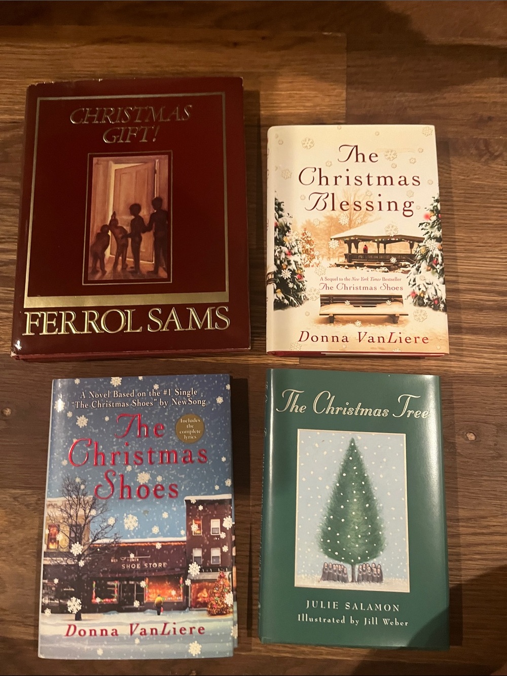 Bundle of 4 Christmas Books